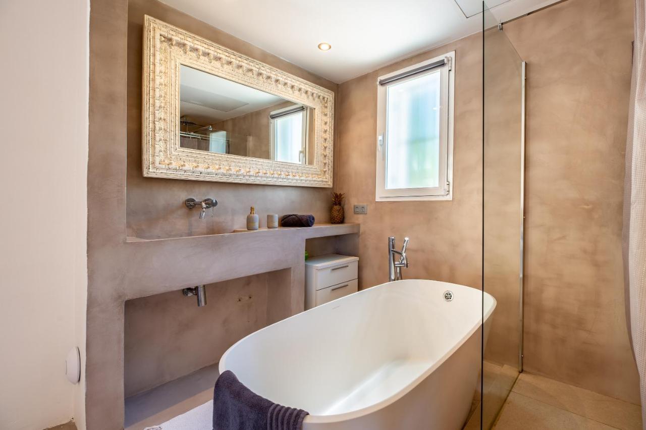 Villa Amarantos Santa Eularia des Riu Esterno foto