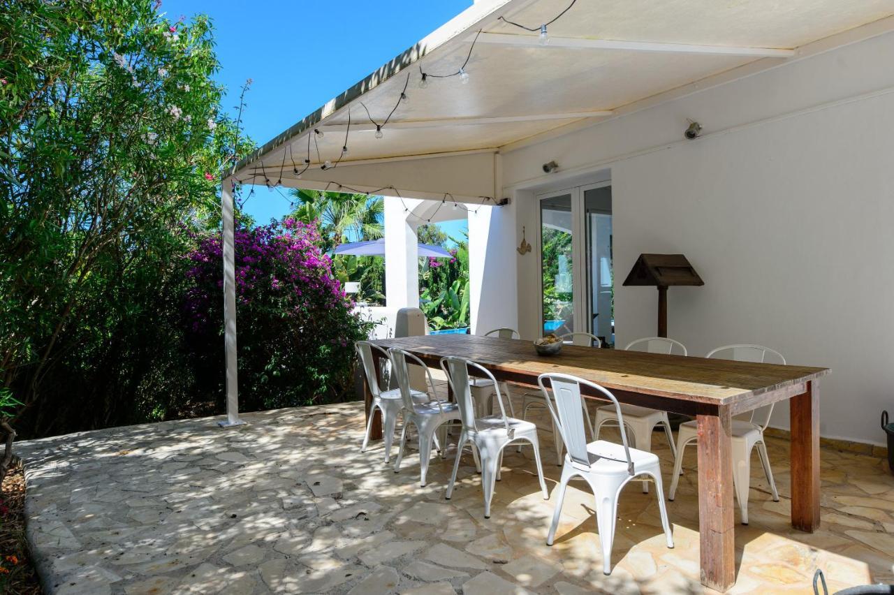 Villa Amarantos Santa Eularia des Riu Esterno foto