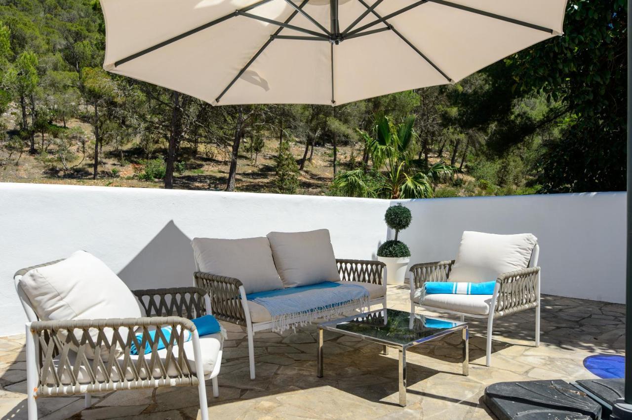 Villa Amarantos Santa Eularia des Riu Esterno foto