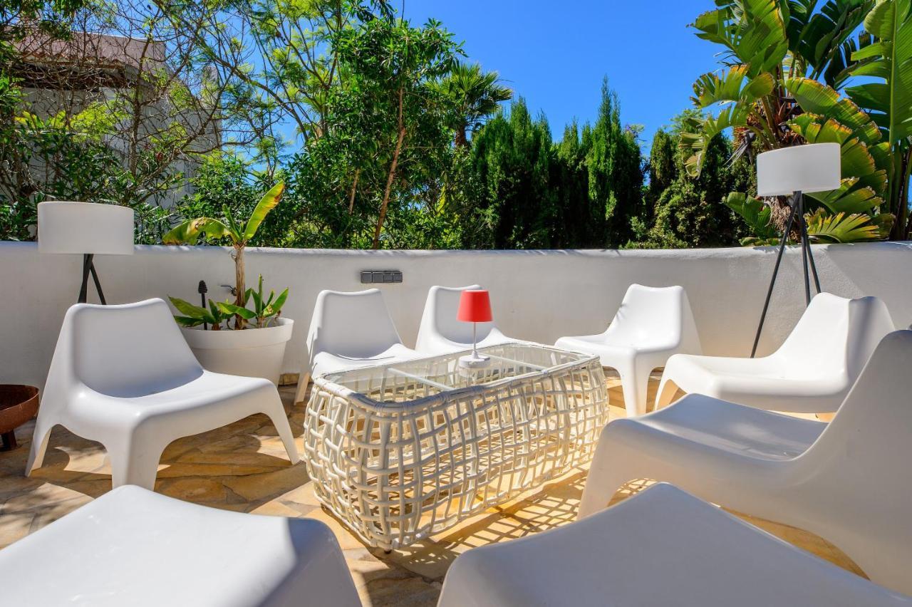 Villa Amarantos Santa Eularia des Riu Esterno foto